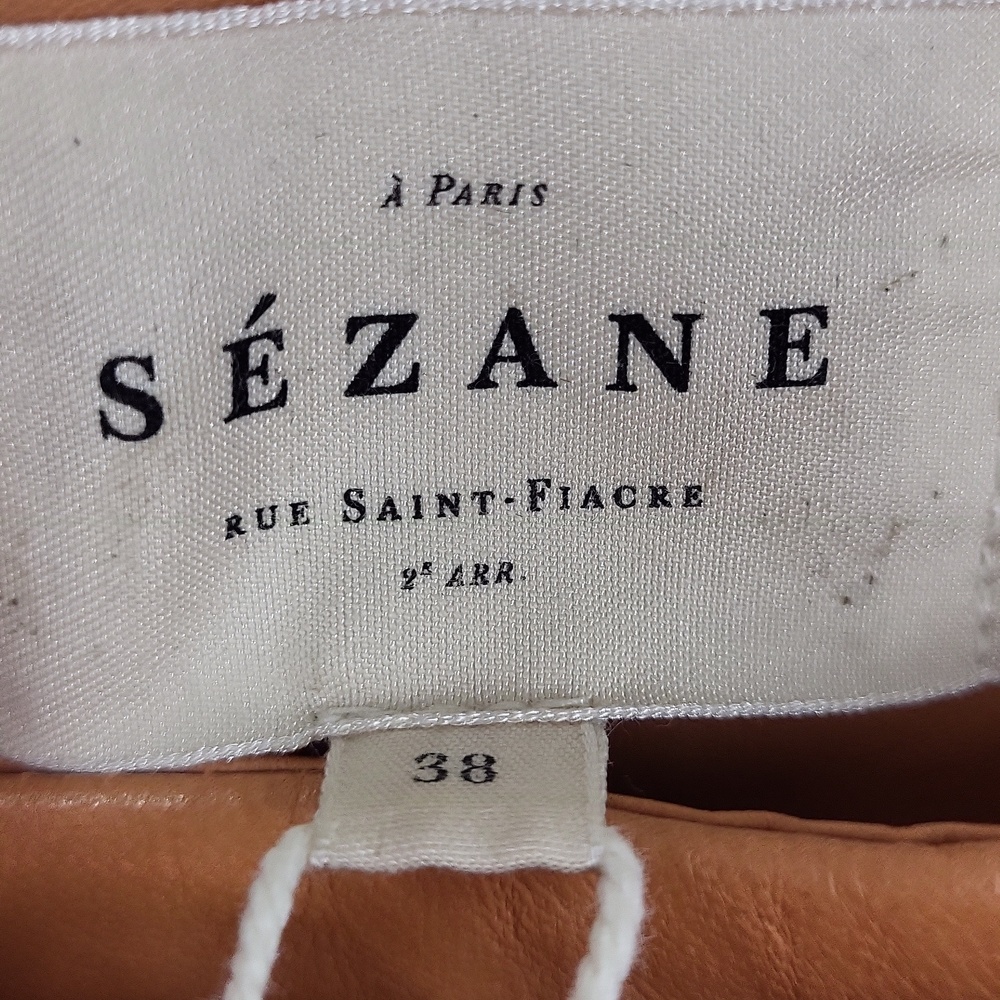 Sezane William Orange Lamb Leather High-Waist Cuffed Shorts. Size 6 - Picture 10 of 14